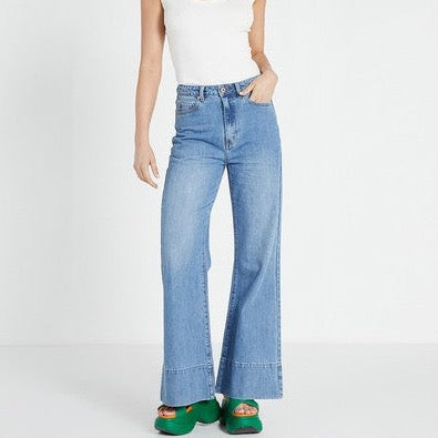 Flared Denim Jean - Light Blue