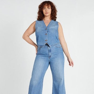 Denim Vest - Light Blue ( Sustainable )