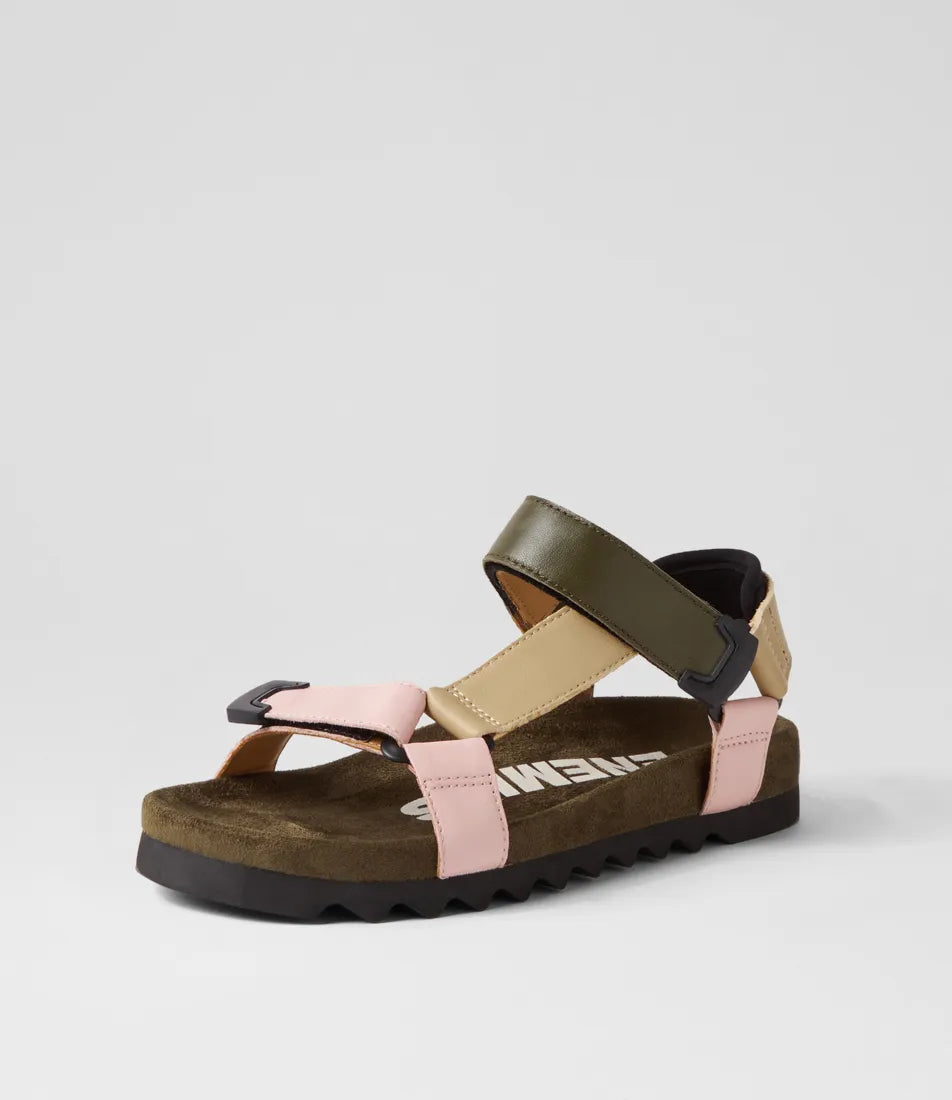 Sandal Tooth Wedge - Blush Camo