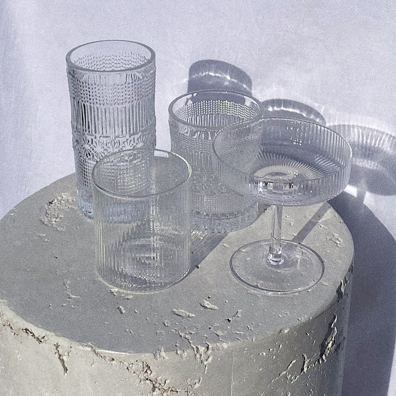 Detailed Short Glass Set
