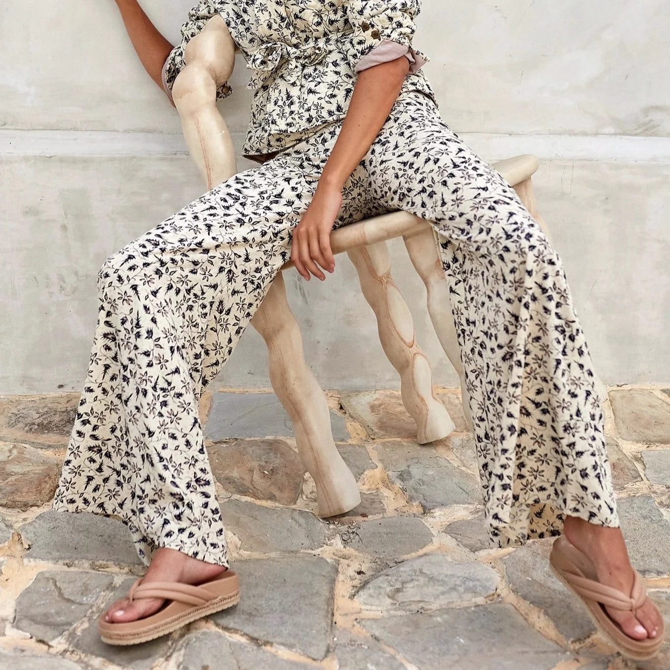 Olina Wide Leg Pant - Flores Print Navy Pink