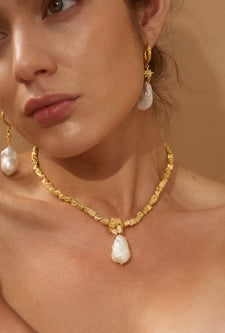 Jewellete Necklace