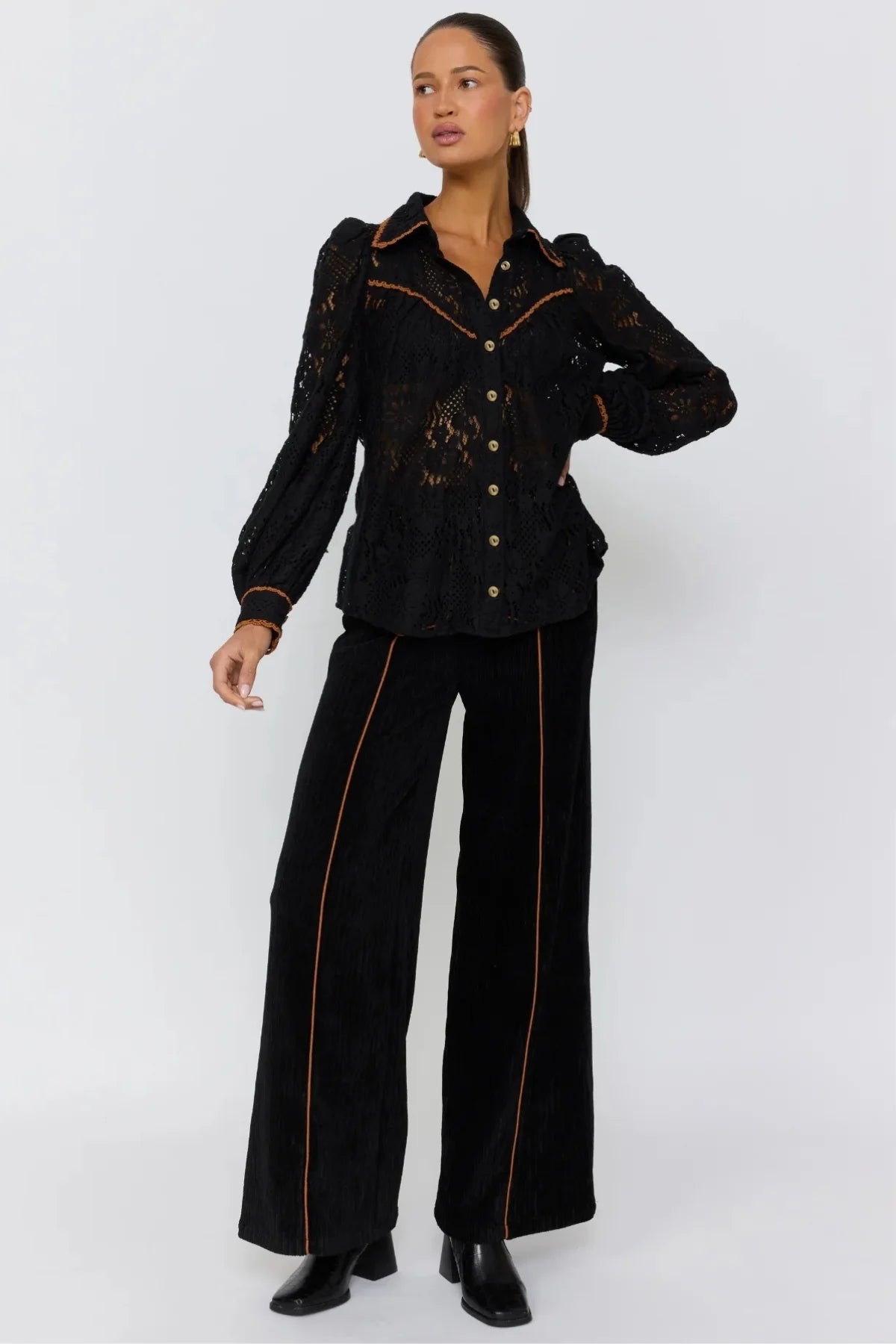 Adriana Blouse -Raven